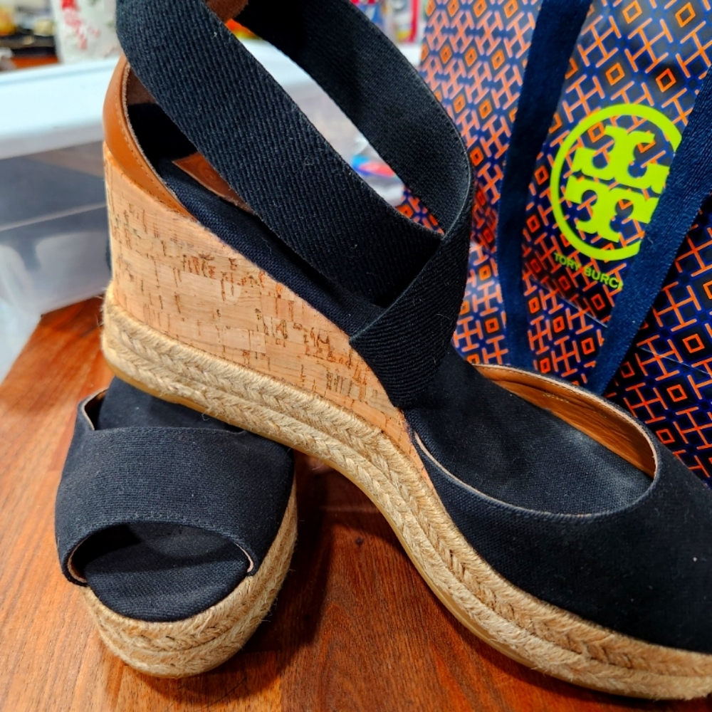 Torry Burch  platforms